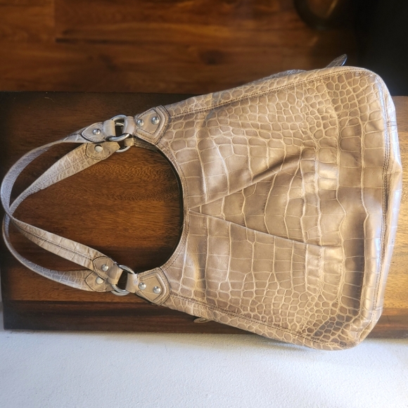 Coach | Maggie Crocodile Embossed Madison Handbag - Picture 4 of 9